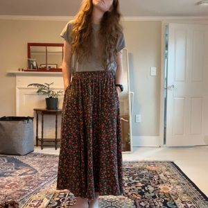 Laura Ashely maxi Skirt